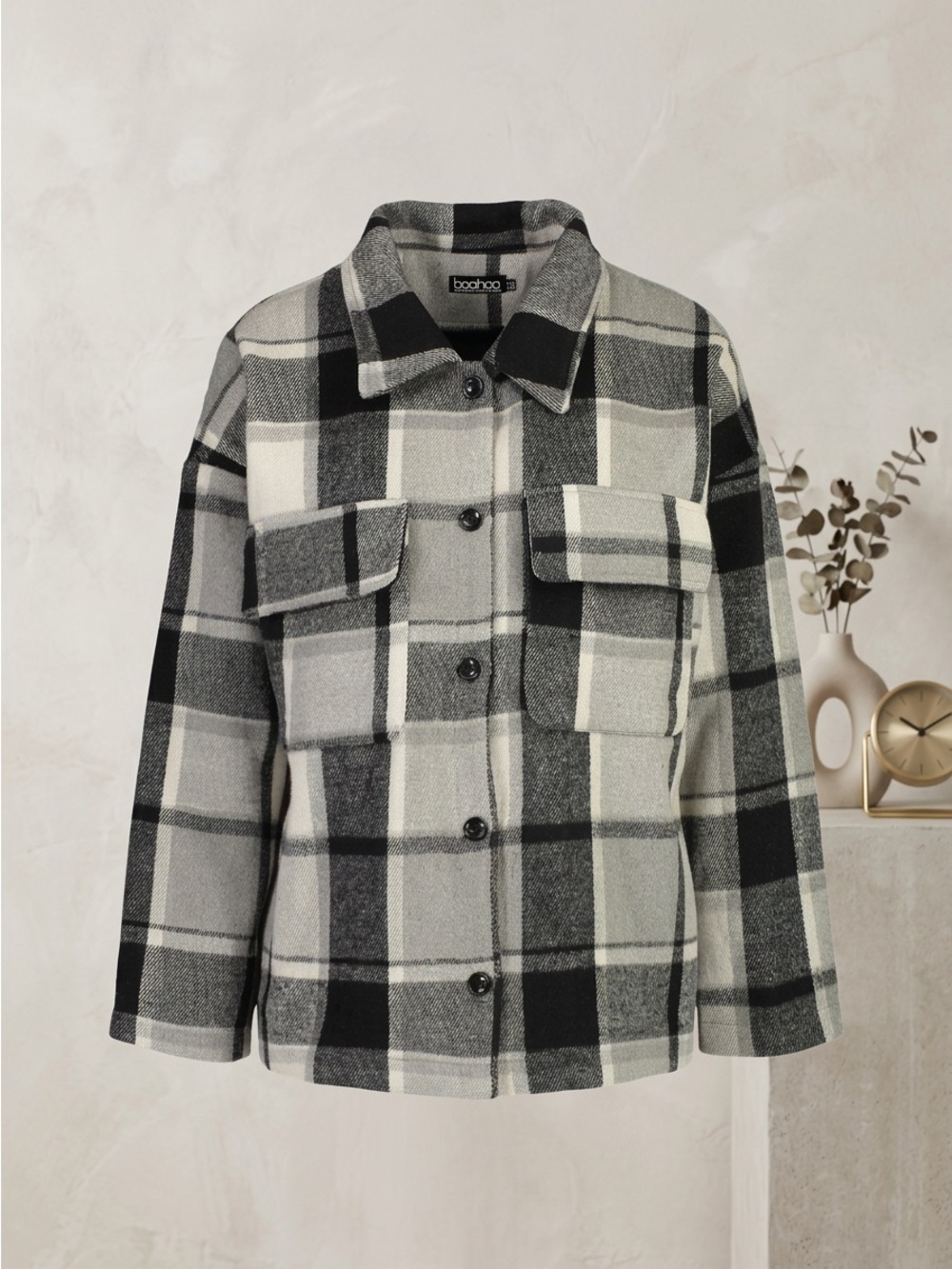 Boohoo Grey Plaid Flannel Shacket Jacket Womens US 6 Oversized Button Up GUC